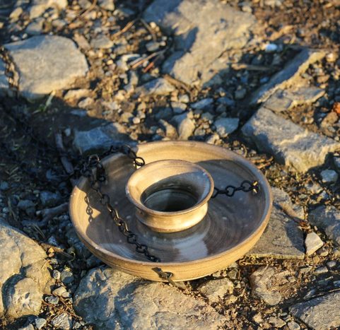 ZÁVĚSNÝ SVÍCEN, KERAMICKÝ