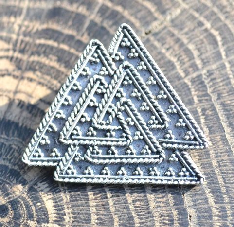 VALKNUT, VIKINSKÝ UZEL, STŘÍBRNÝ PŘÍVĚSEK, AG 925