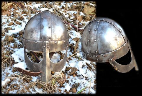 VIKING, PŘILBA S MASKOU, PATINA