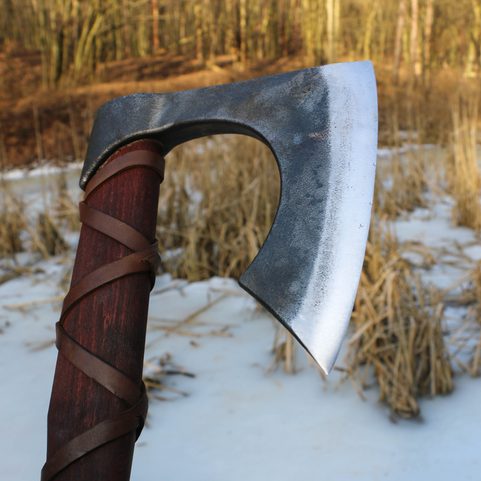 RAGNAR KOVANÁ SEKERA BRADATICE, OSTRÁ
