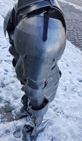 BRNĚNÍ - PLÁTOVÁ ZBROJ - HLINÍK - PRO FILMAŘE