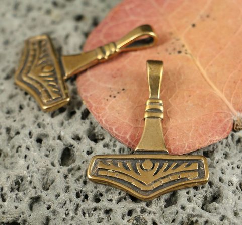 ROLF, THOROVO KLADIVO, BRONZ