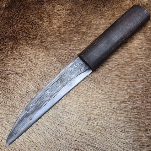 MEDIEVAL KNIFE, OLOMOUC, MORAVIA, 13TH CENTURY