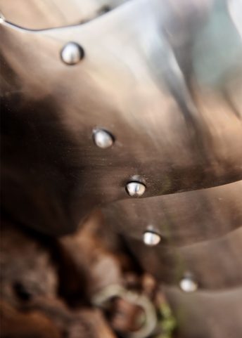 STŘEDOVĚKÁ ZBROJ - NOHY, 1,2 MM