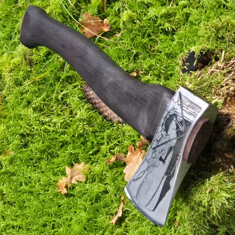 KANADSKÁ KOVANÁ SEKERA - BUSHCRAFT