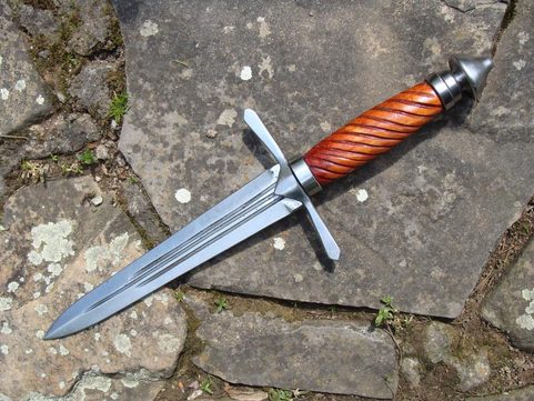 GOTICKÁ DÝKA, DŘEVO II