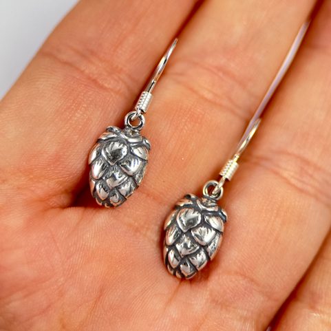 CHMEL - CHMELOVÁ ŠIŠKA, STŘÍBRNÉ NÁUŠNICE, AG 925