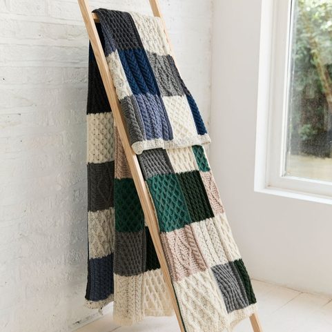 IRSKÁ DEKA, KILLALA ARAN INTARSIA