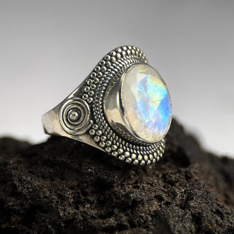 LUNARIA, PRSTEN, MĚSÍČNÍ KÁMEN STŘÍBRO 925/1000