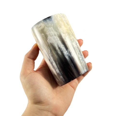 POHÁR Z ROHU 10 CM - LEŠTĚNÝ