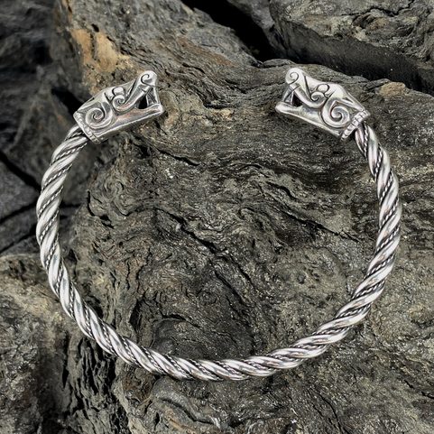 STŘÍBRNÝ VIKINGSKÝ NÁRAMEK, AG 925, 43 G