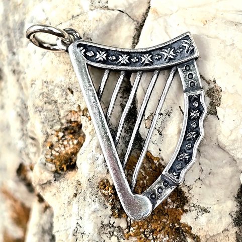 ERIN GO BRAGH - IRSKÁ HARFA, STŘÍBRNÝ PŘÍVĚSEK, AG 925