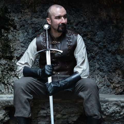 GERALT - KOŽENÁ KAZAJKA