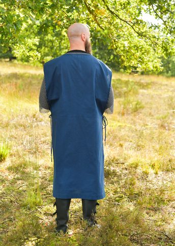 STŘEDOVĚKÝ TABARD S PRUHY, MODRO-ŽLUTÝ