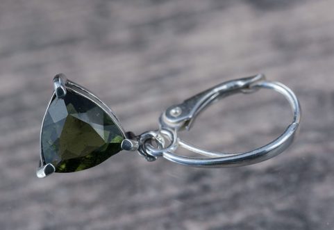 THALIA, STŘÍBRNÉ NÁUŠNICE S VLTAVÍNEM, AG 925