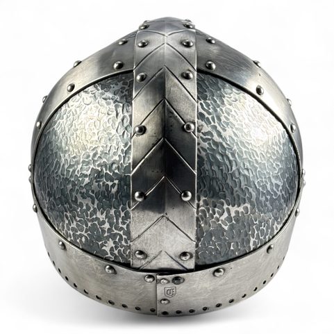 HÅKON, VIKINSKÁ PŘILBA