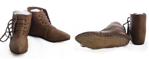 KOTNÍČKOVÉ BOTY, 13. A 14. STOLETÍ