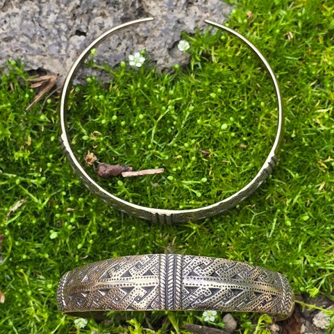 GOTLAND, VIKINGSKÝ NÁRAMEK, BRONZ