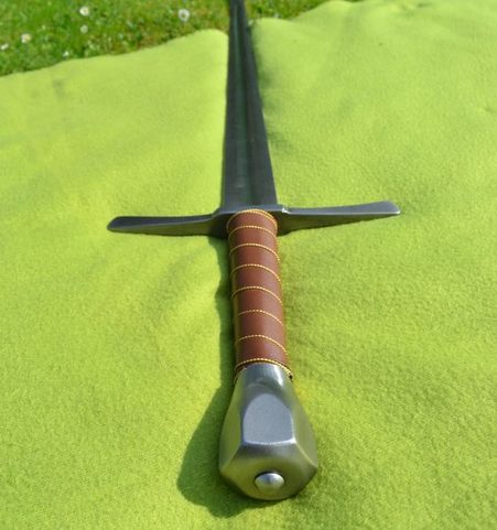 MEČ GOTICKÝ JEDENAPŮLRUČNÍ - PROVEDENÍ RYTÍŘ