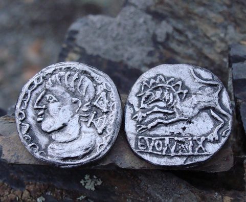 EVOIVRIX, KELTSKÁ TETRADRACHMA, REPLIKA