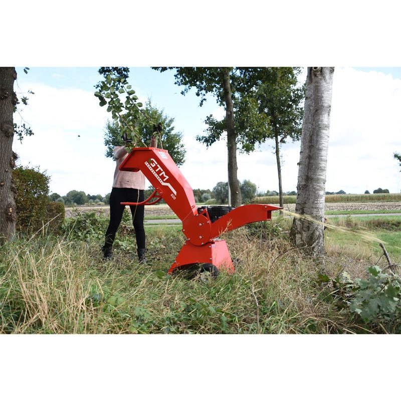 GTM GTS 600 DRTIČ DŘEVA S BENZINOVÝM MOTOREM - DRTIČE VĚTVÍ - ZAHRADNÍ STROJE A TECHNIKA