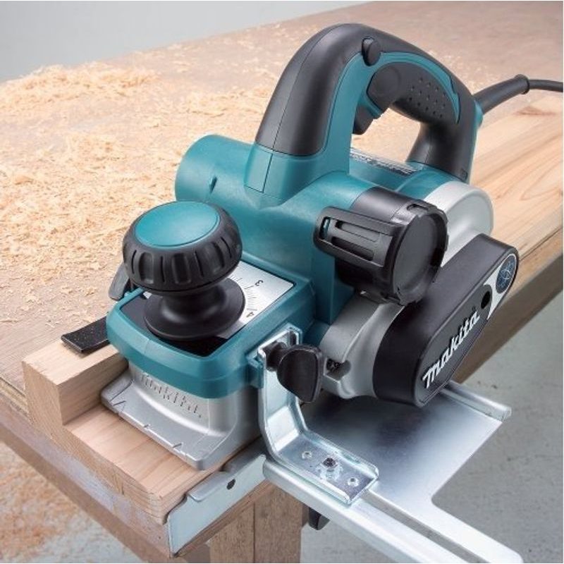 MAKITA KP0810 - HOBLÍK 82MM,850W - ELEKTRO NÁŘADÍ