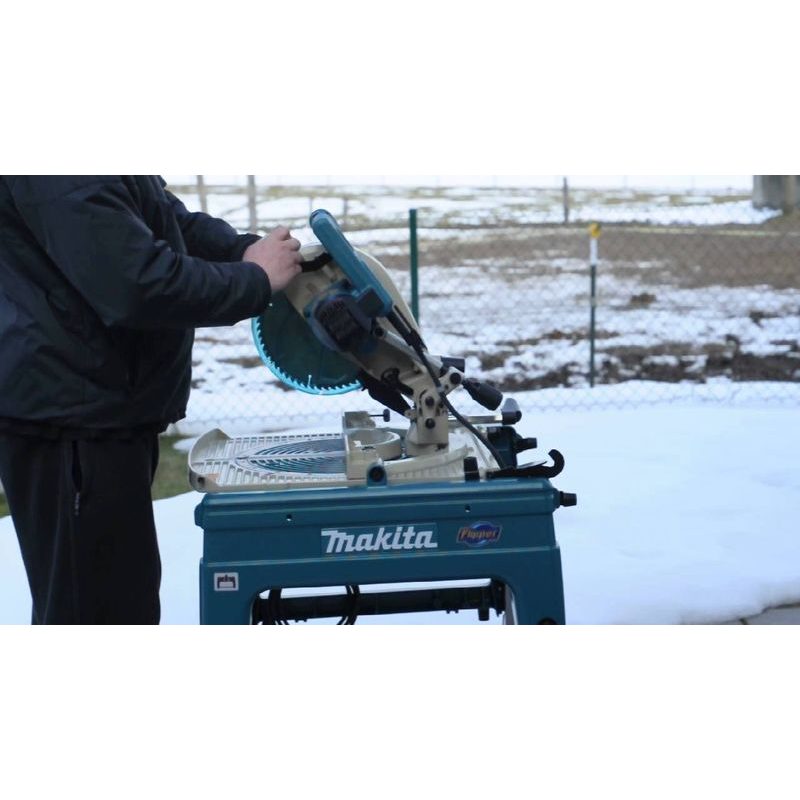 MAKITA LF1000 - STOLNÍ A POKOSOVÁ PILA 260MM,1650W - ELEKTRO NÁŘADÍ