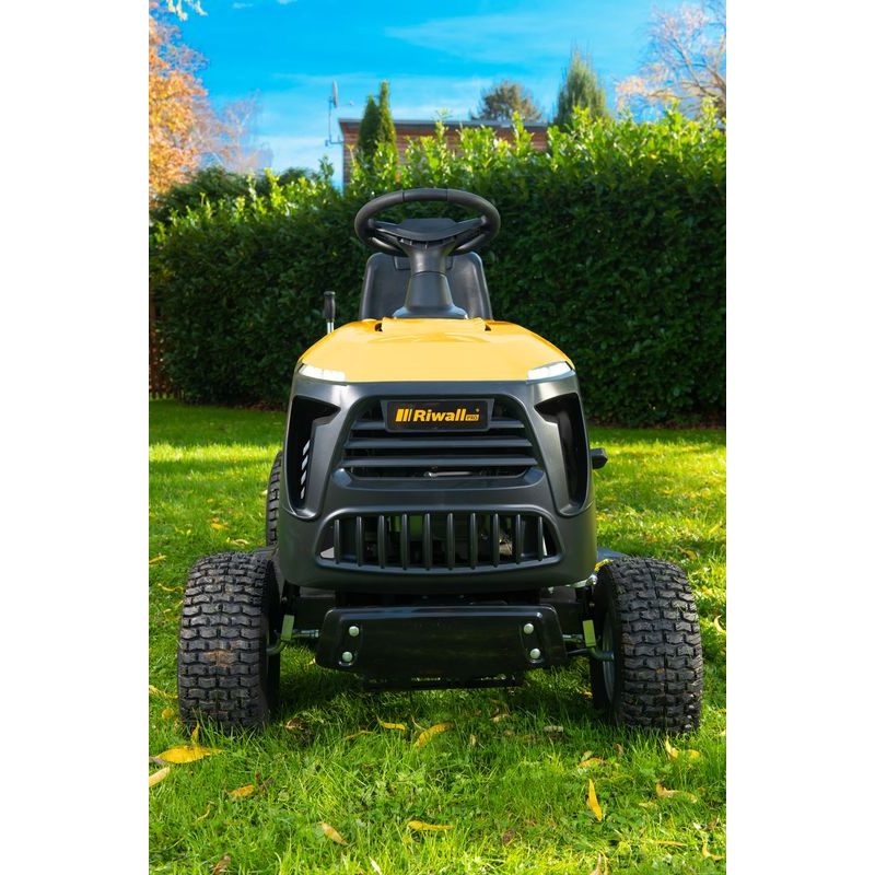 RIWALL PRO RLT 86 TRD TRAVNÍ TRAKTOR 86 CM SE ZADNÍM VÝHOZEM A MECHANICKOU PŘEVODOVKOU - TRAKTORY SE SBĚRNÝM KOŠEM - TRAKTORY