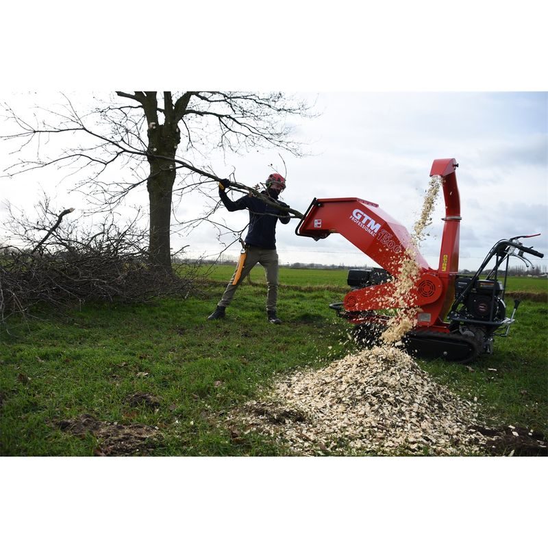 GTM GTS 1300 RG BENZINOVÝ DRTIČ DŘEVA S PÁSOVÝM POJEZDEM - DRTIČE VĚTVÍ - ZAHRADNÍ STROJE A TECHNIKA