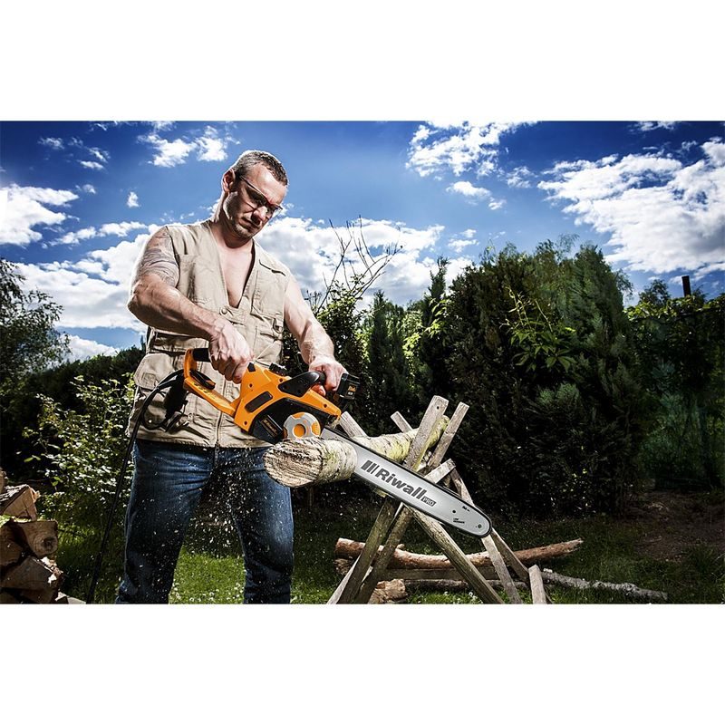 RIWALL PRO RECS 2440 ŘETĚZOVÁ PILA S ELEKTRICKÝM MOTOREM 2400 W - ELEKTRICKÉ ŘETĚZOVÉ PILY - ZAHRADNÍ STROJE A TECHNIKA