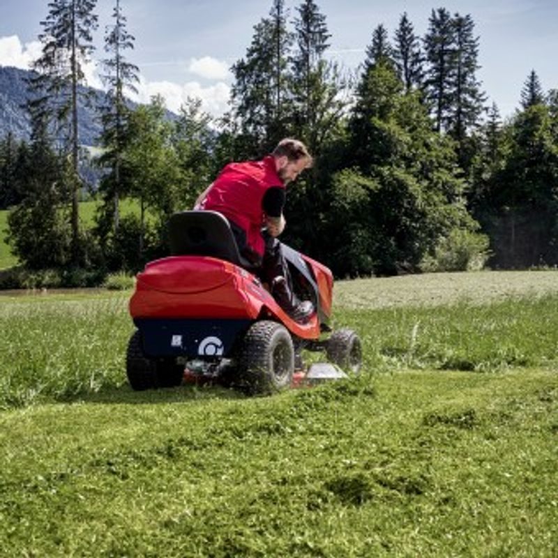 T18-111.4 HDS-A V2 COMFORT AL-KO - TRAKTORY S BOČNÍM VÝHOZEM - MULČOVAČE - TRAKTORY