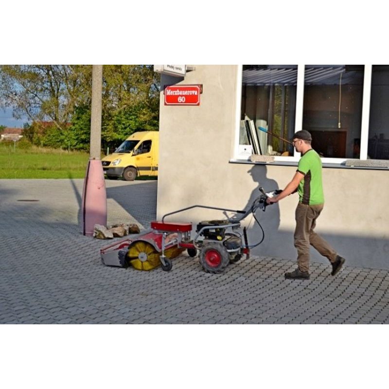 DAKR  VÁLCOVÝ ZAMETACÍ KARTÁČ SB110 FD-3 - DAKR PŘÍSLUŠENSTVÍ - DAKR