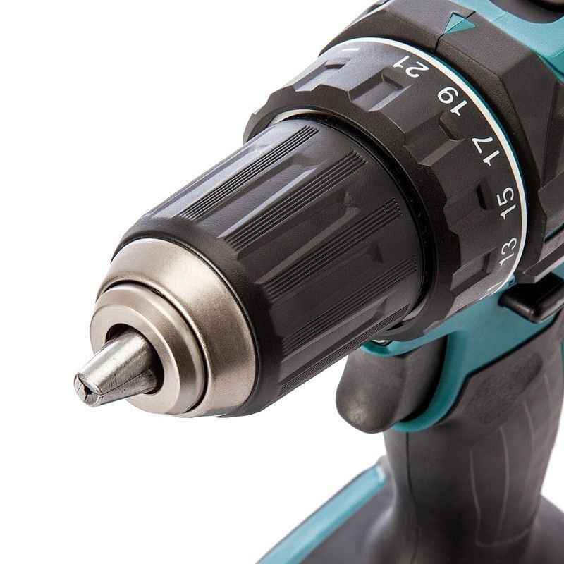 MAKITA DDF482RFJ - AKU VRTACÍ ŠROUBOVÁK LI-ION LXT 18V/3,0 AH - AKU NÁŘADÍ