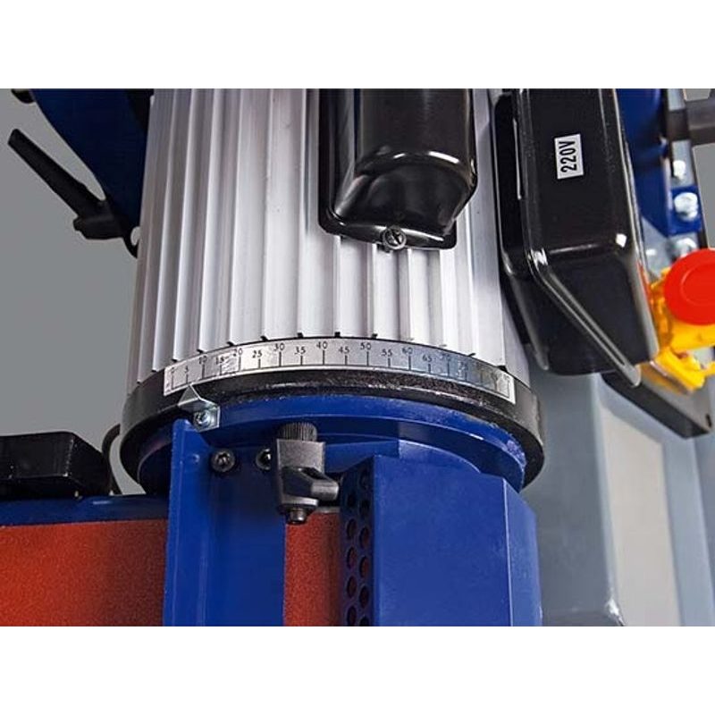 KOMBINOVANÁ BRUSKA NA DŘEVO BTS 200 - ELEKTRO NÁŘADÍ