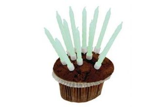 Amscan Dortové svíčky 10 ks zářící světlé modrozelené