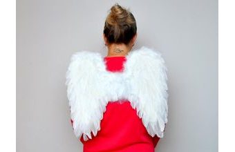 Andělská křídla z peří - 44x42 cm