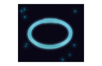 Svítíci náramek modrý 20 cm