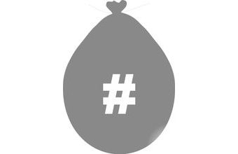 Balónek znak # stříbrný