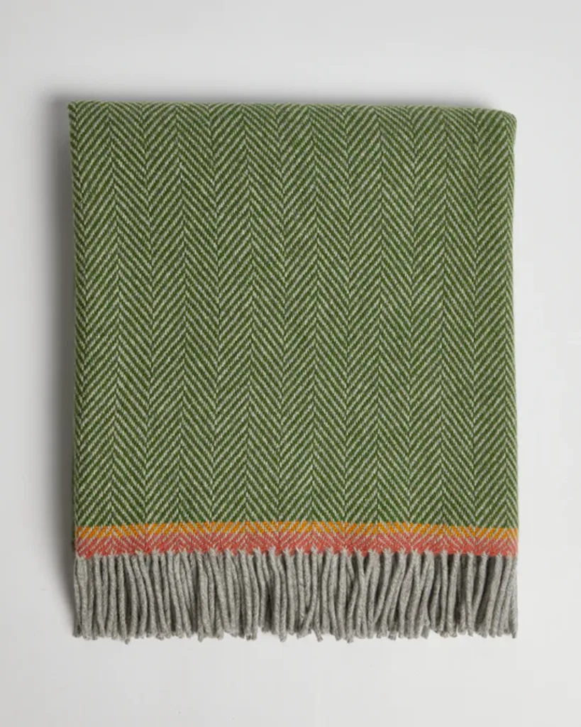 Foxford Barrow Cashmere and Lambswool Throw - Thumbnail 5