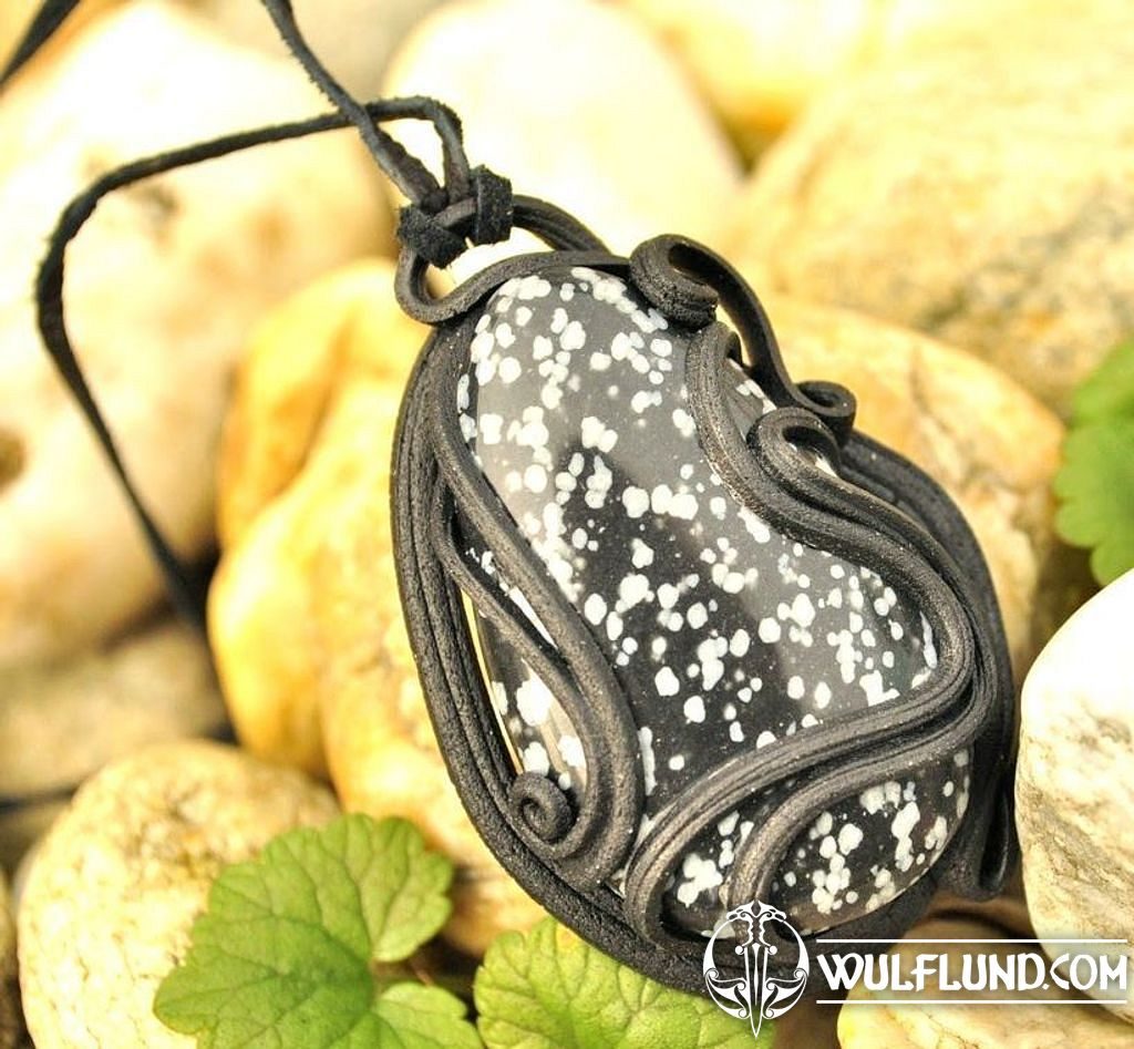 OBSIDIAN PENDANT - large stone fantasy jewels Jewellery - wulflund.com