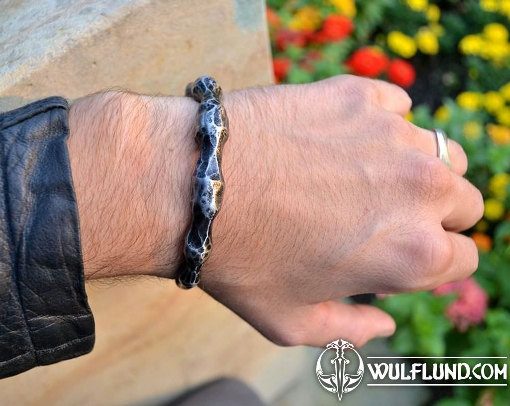 BIO INDUSTRIAL, forged bracelet bijoux en fer forgé Bijouterie -  wulflund.com