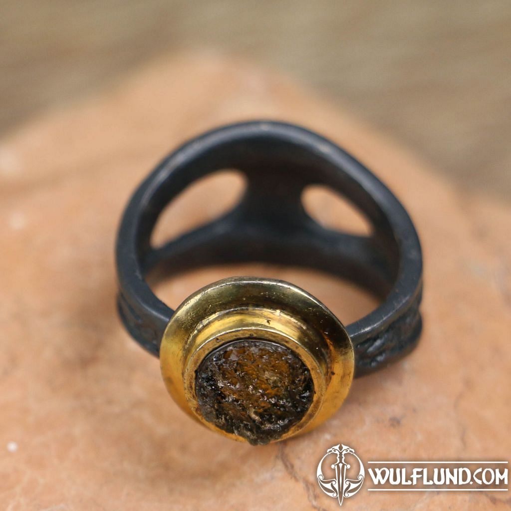 Levona Silver MOLDAVITE Ring moldavites, czech jewels Jewellery -  wulflund.com