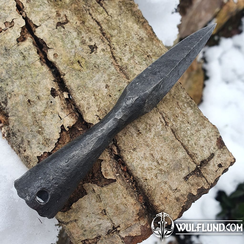 Armurerie: les armes, lances et javelots - wulflund.com