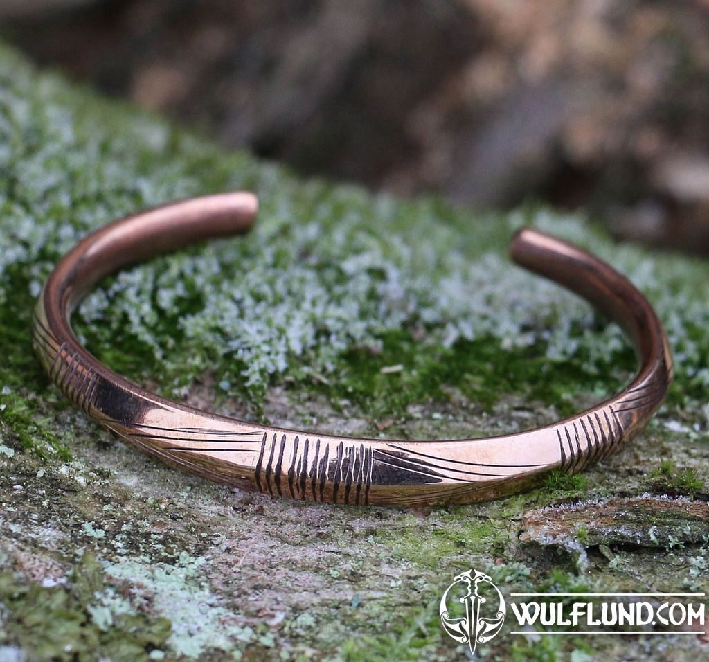 Grooved Bracelet, bronze Naav bronze historical jewels Jewellery -  wulflund.com