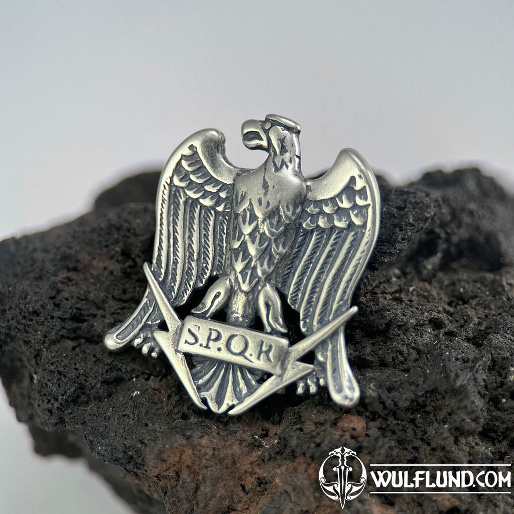 Spqr pendant best sale