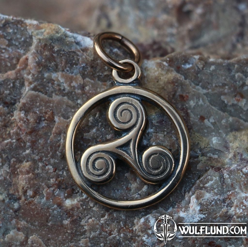 Gold Celtic Spiral Triskelion Triskele Pearl Pendant 3mm Black Leather Necklace 