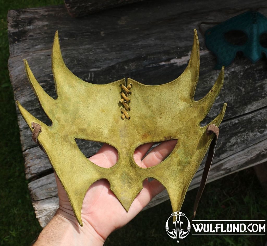 Homme vert, masque en cuir masques en cuir Cuir : produits et outils -  wulflund.com