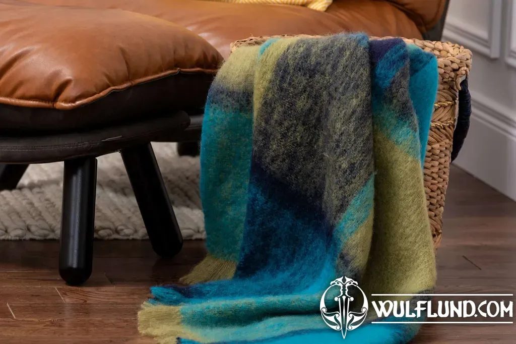 Westport Giant Check Mohair, Foxford, Ireland couvertures et châles en laine  d'Irlande Produits en Laine - wulflund.com