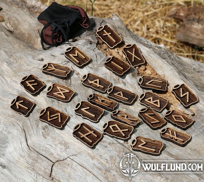 WOODEN RUNES SET - FUTHARK, 24 pieces of pendants and pouch Kadlus ...