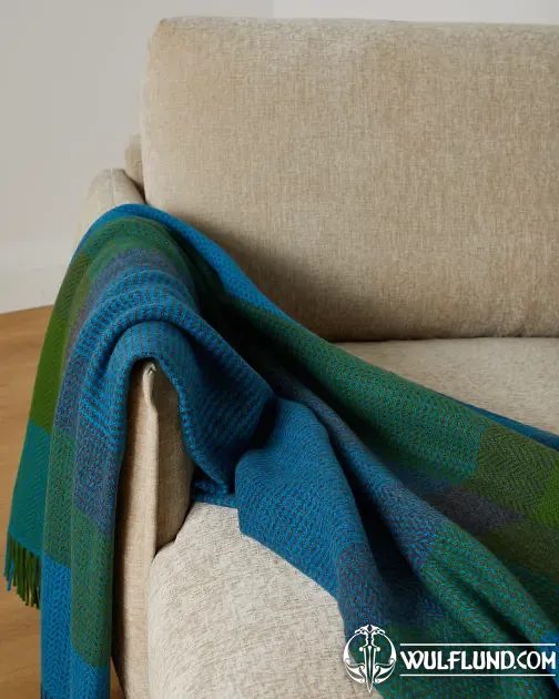 Foxford Ceide Cashmere and Lambswool Throw, Ireland couvertures et